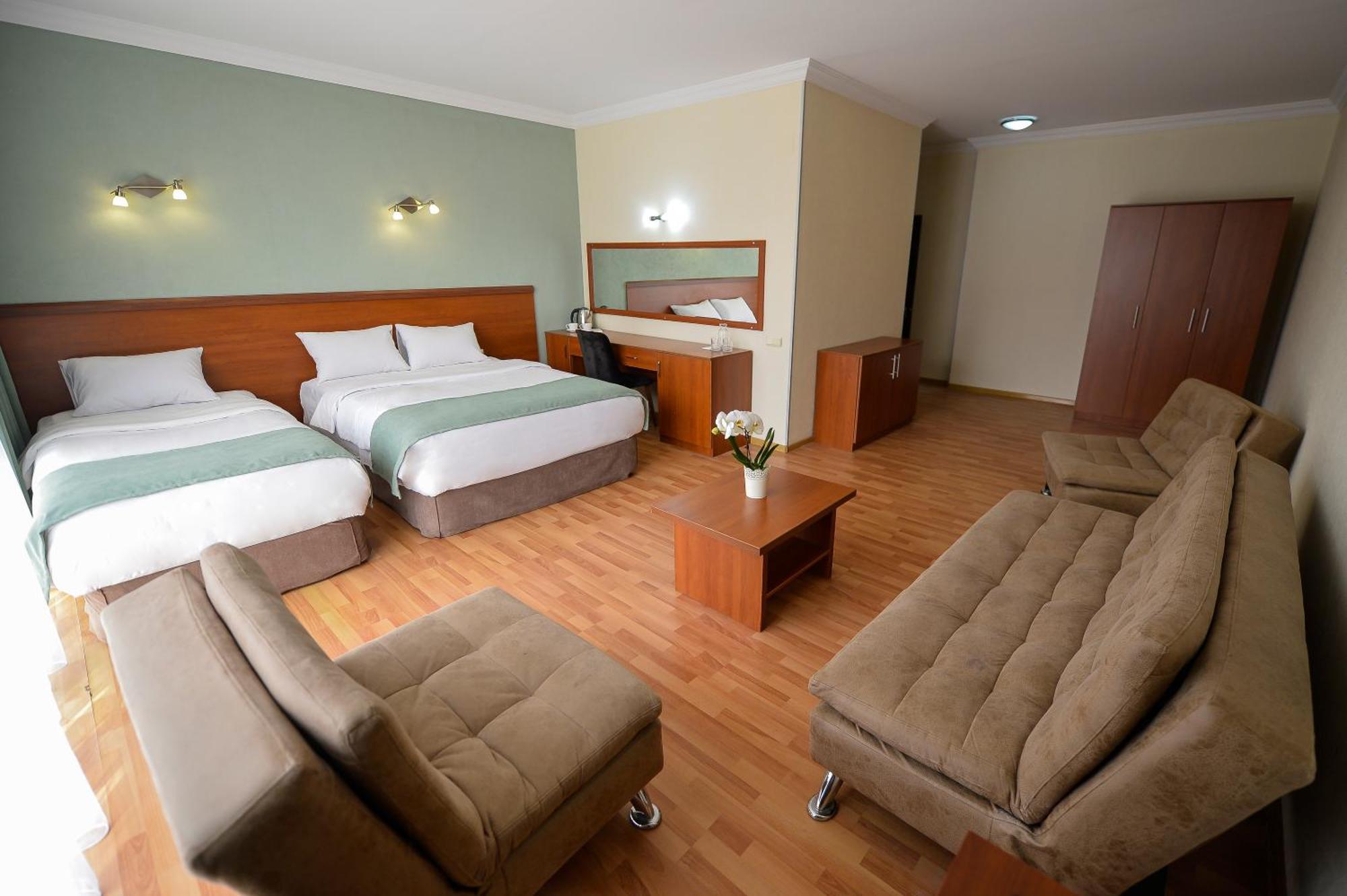 Aura Boutique Hotel Batumi Ngoại thất bức ảnh