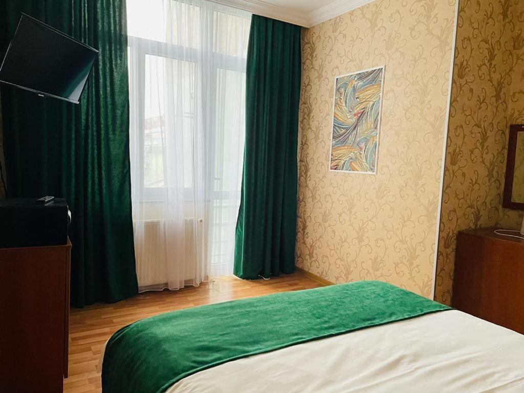 Aura Boutique Hotel Batumi Phòng bức ảnh
